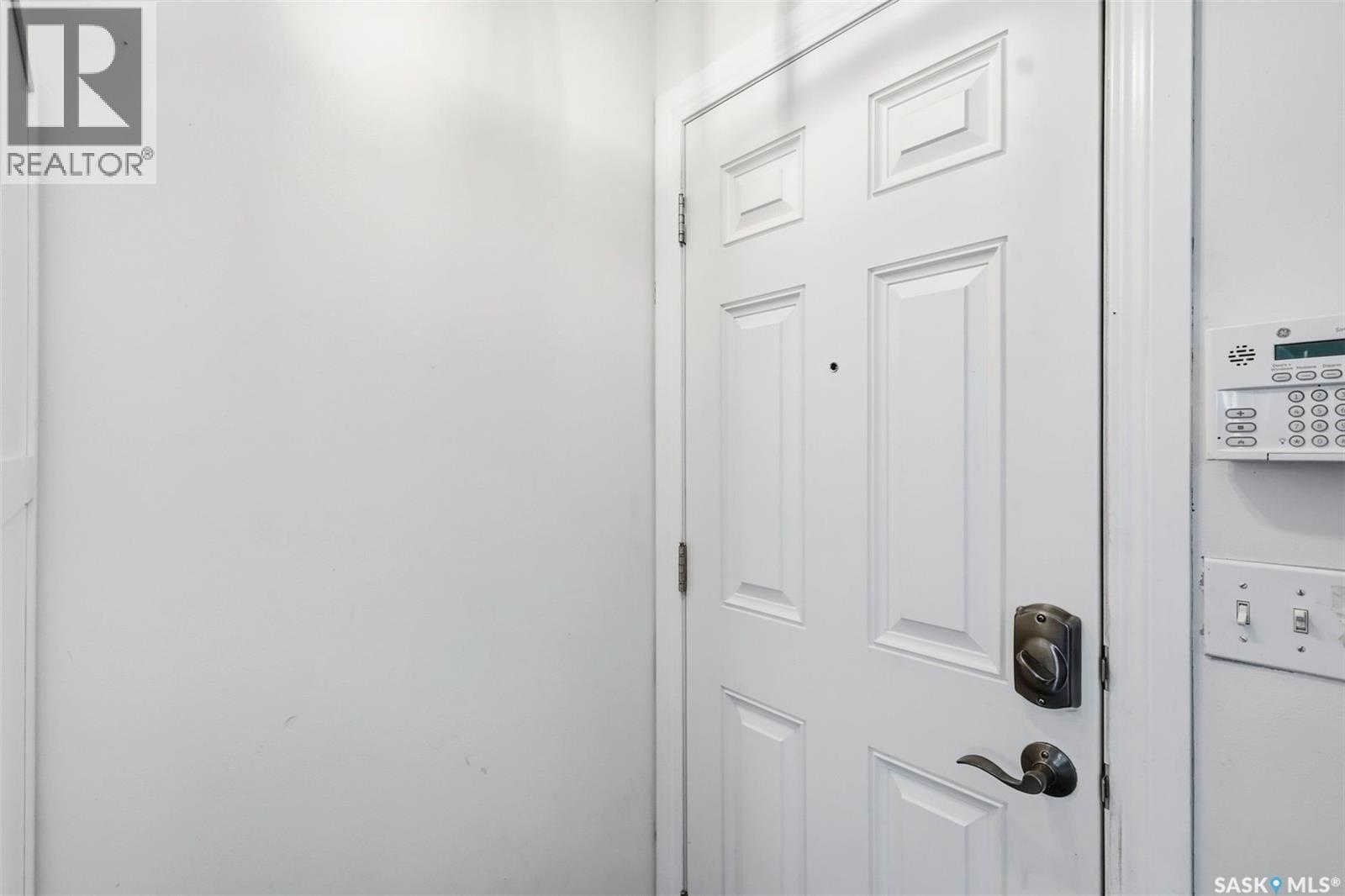 123 Kirkpatrick Crescent, Saskatoon, SK