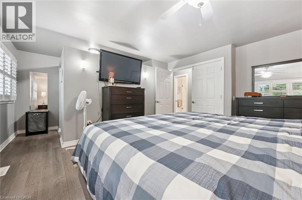 98 Stonybrook Drive, Kitchener, ON