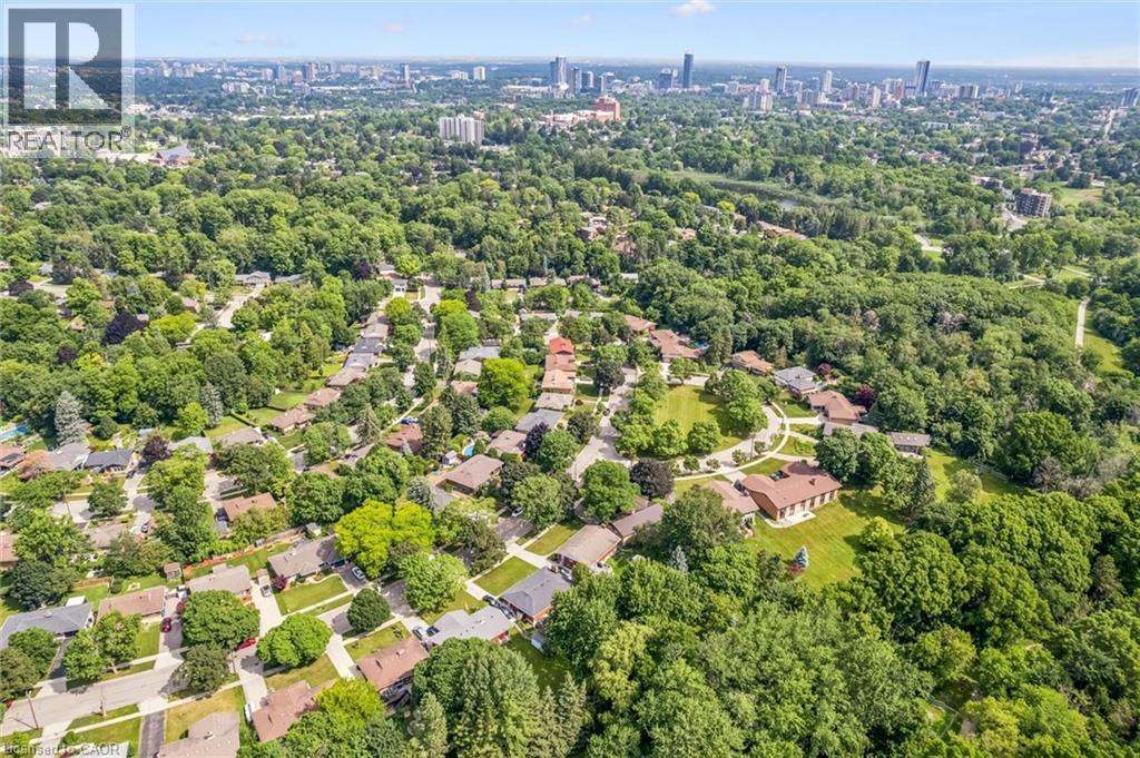 98 Stonybrook Drive, Kitchener, ON