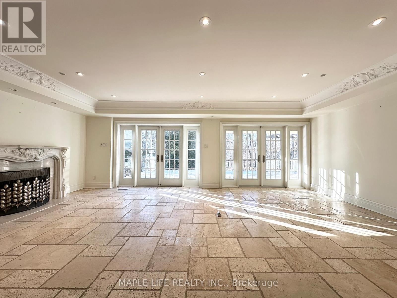 16 Brian Cliff Drive, Toronto, ON