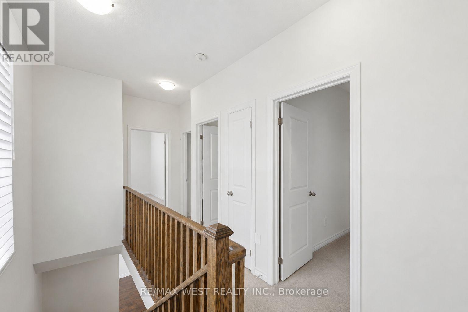 55 Holyrood Crescent, Vaughan, ON