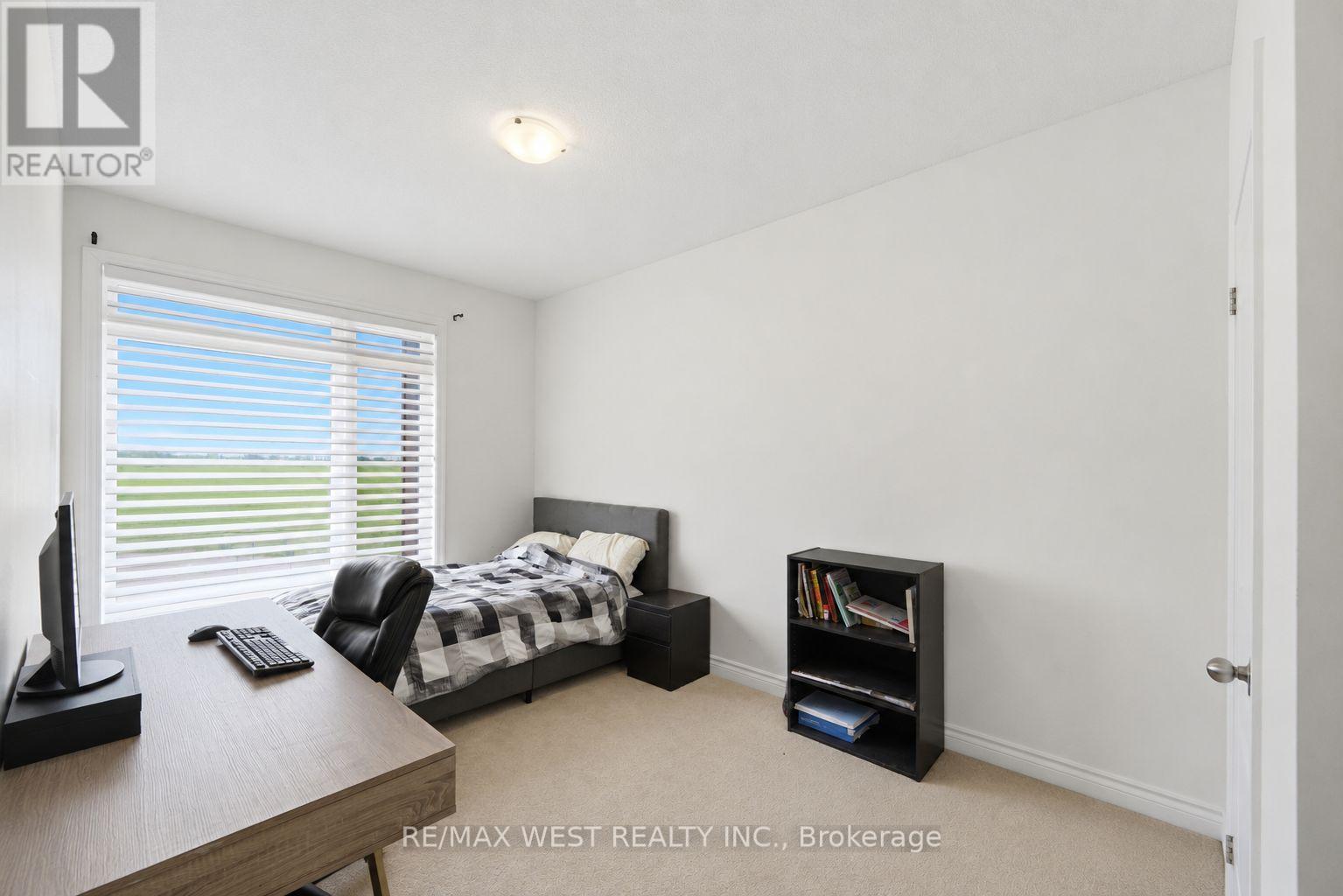55 Holyrood Crescent, Vaughan, ON