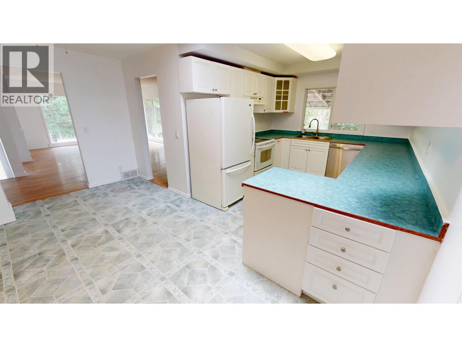 1930 Beach Crescent, Quesnel, BC