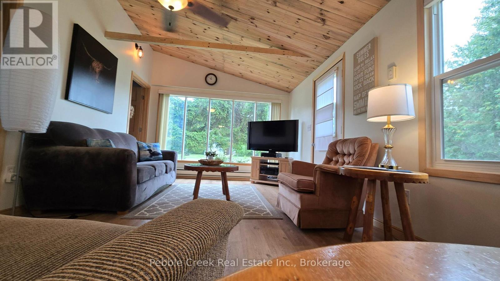 6 Park Road, Central Huron (Goderich), ON