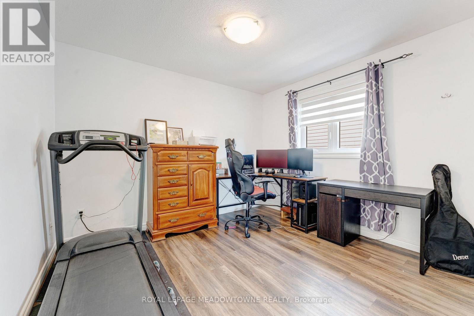 71 Mcfarlane Drive, Cambridge, ON