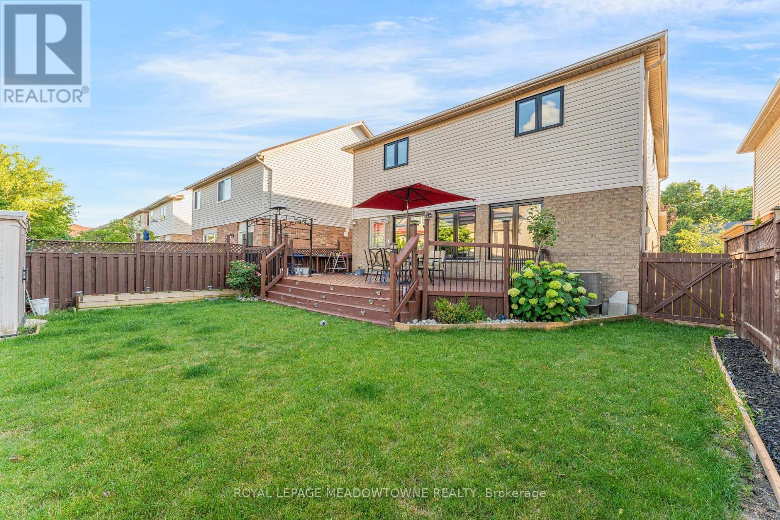 71 Mcfarlane Drive, Cambridge, ON