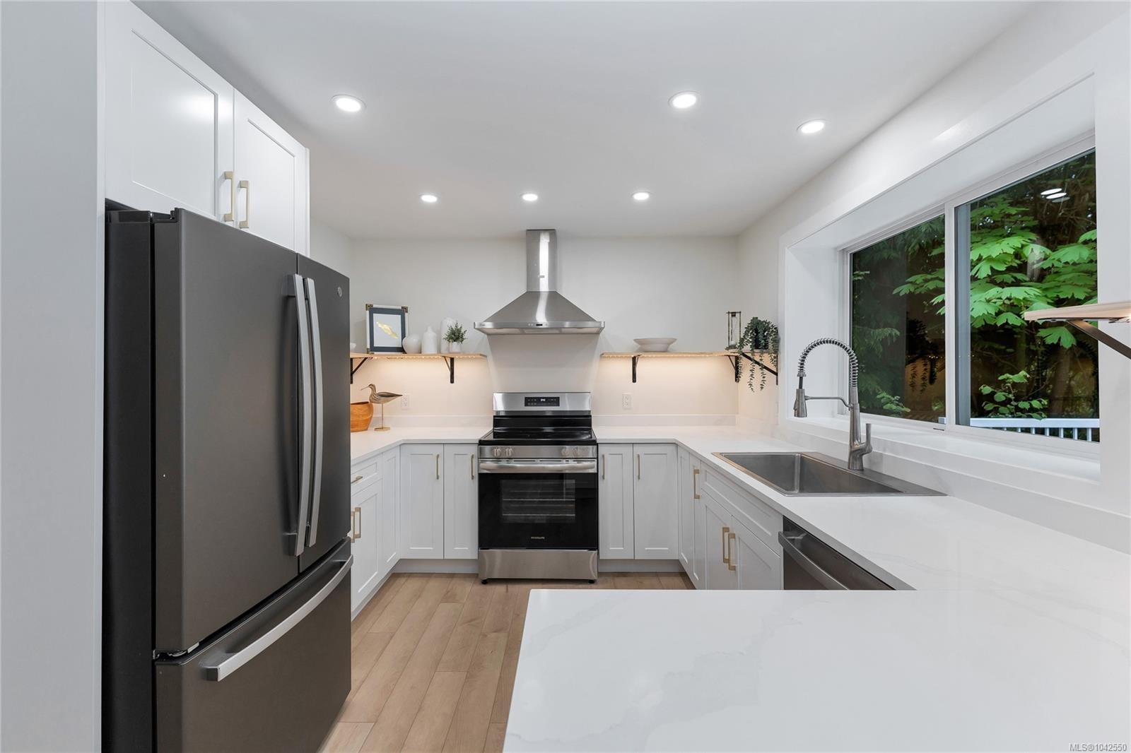 9370 Cottonwood Rd, Chemainus, BC