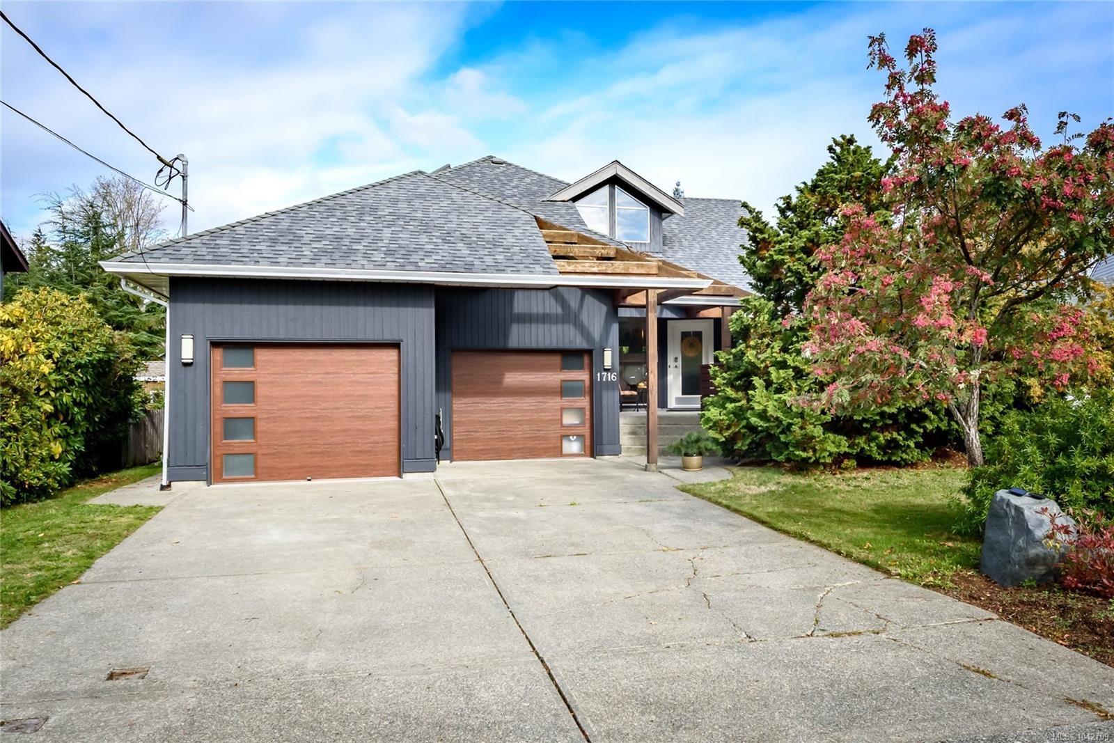 1716 Tofino Pl, Comox, BC