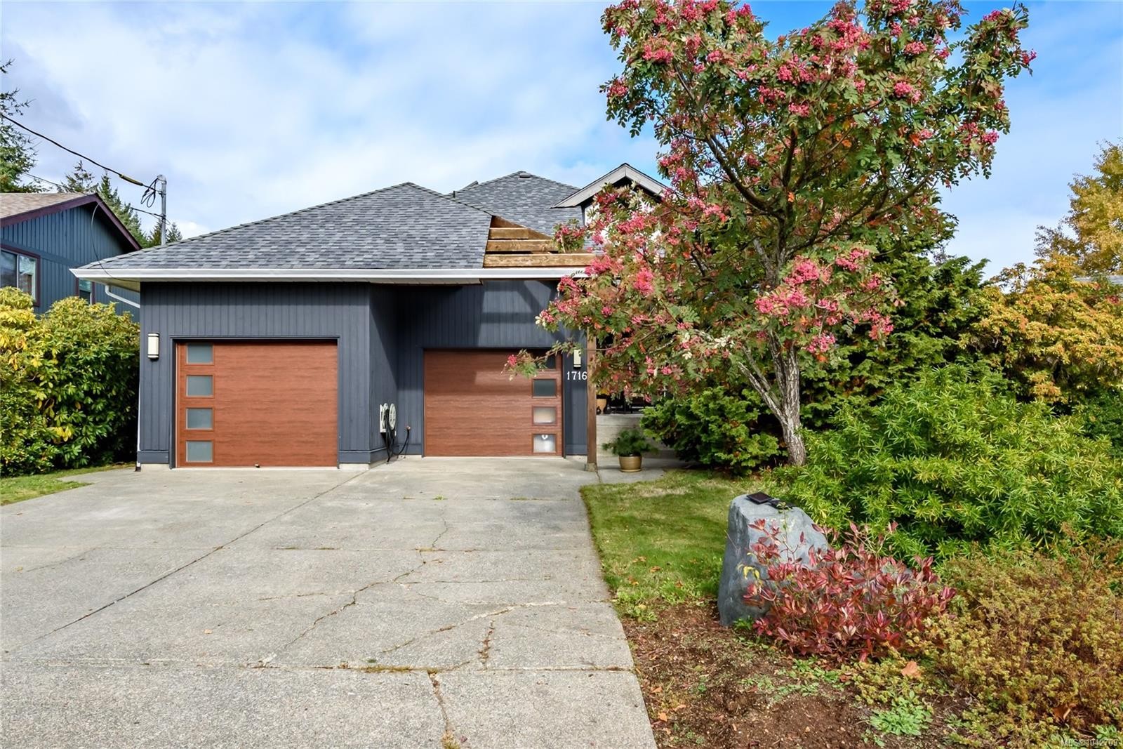 1716 Tofino Pl, Comox, BC