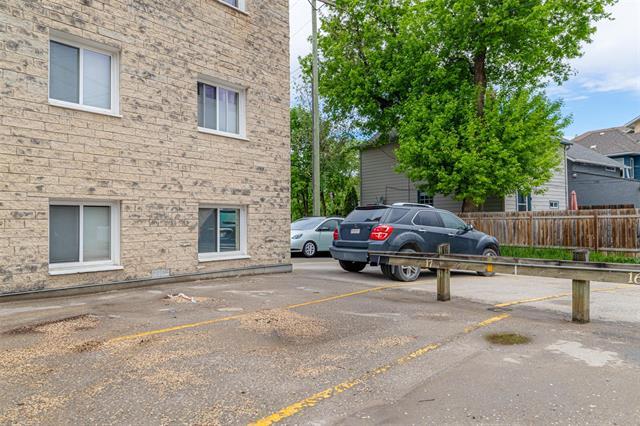 202-211 Coniston St, Winnipeg, MB