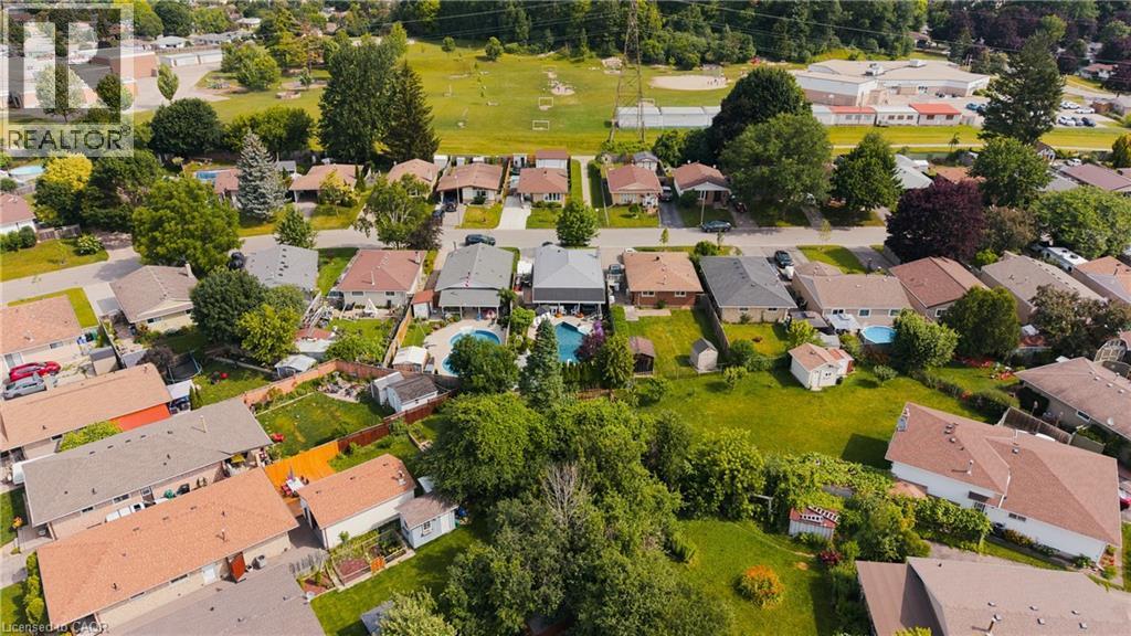 89 Geneva Crescent, Kitchener, ON