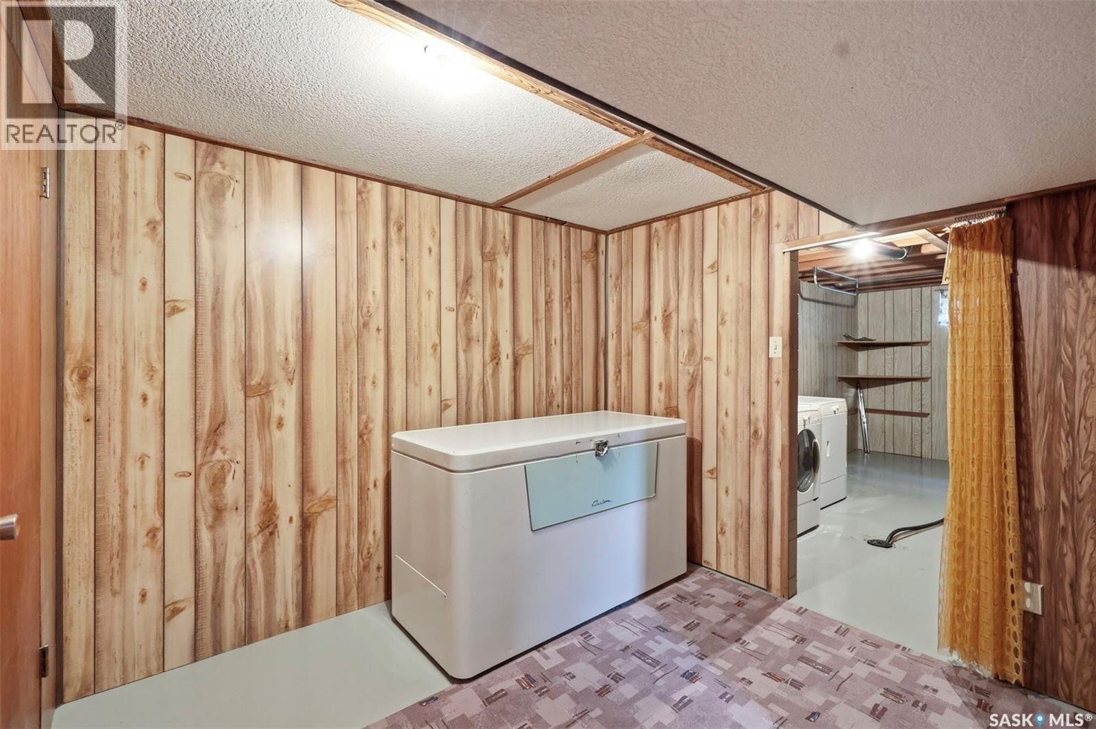 908 X Avenue N, Saskatoon, SK