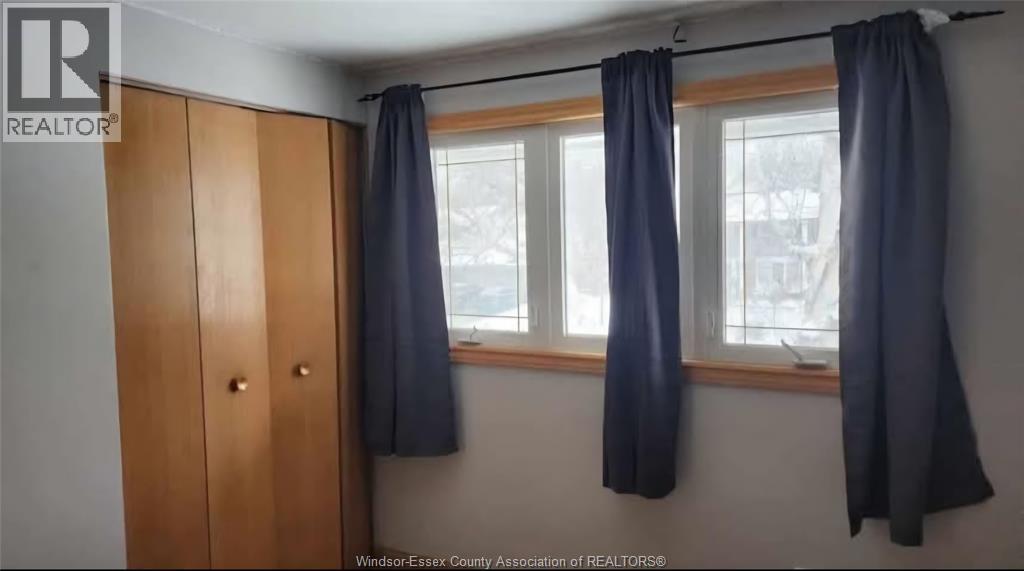 2722 Sierra Drive, Windsor, ON - Indoor