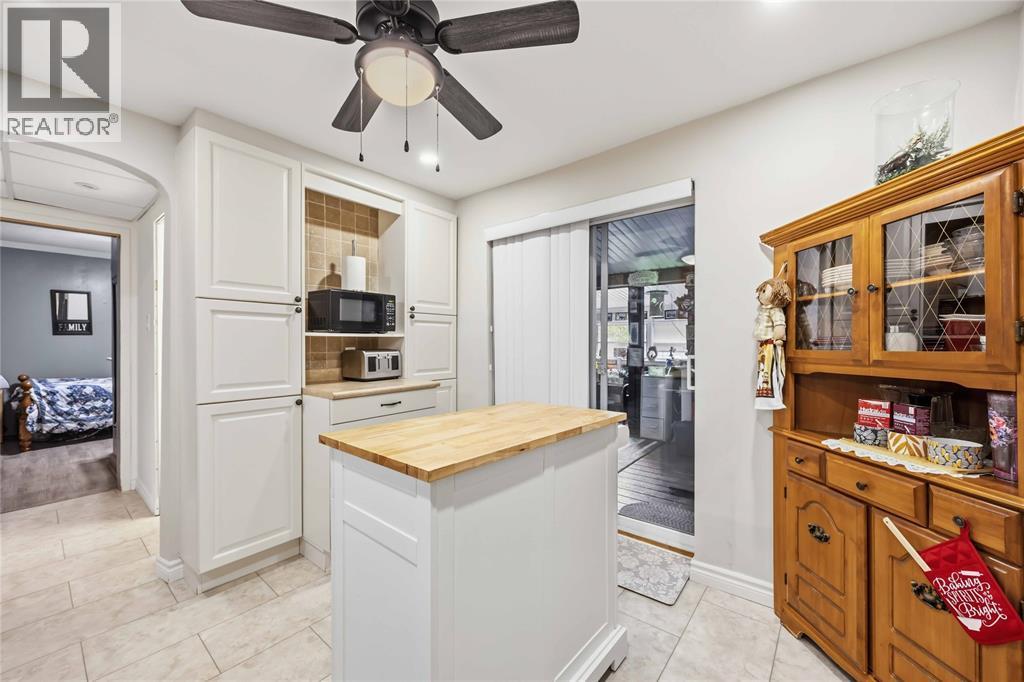 1978 Orchard Avenue, Sarnia, ON