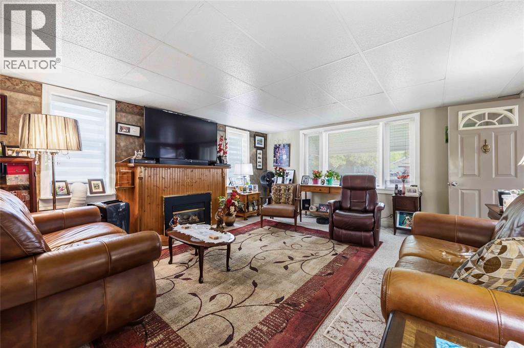 1978 Orchard Avenue, Sarnia, ON