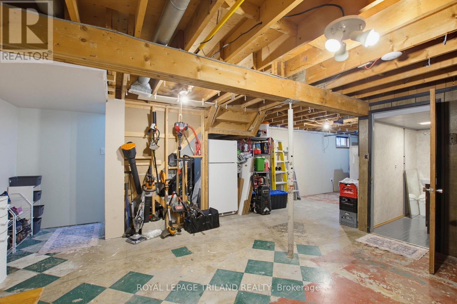 71 Joyce Street, St. Thomas, ON
