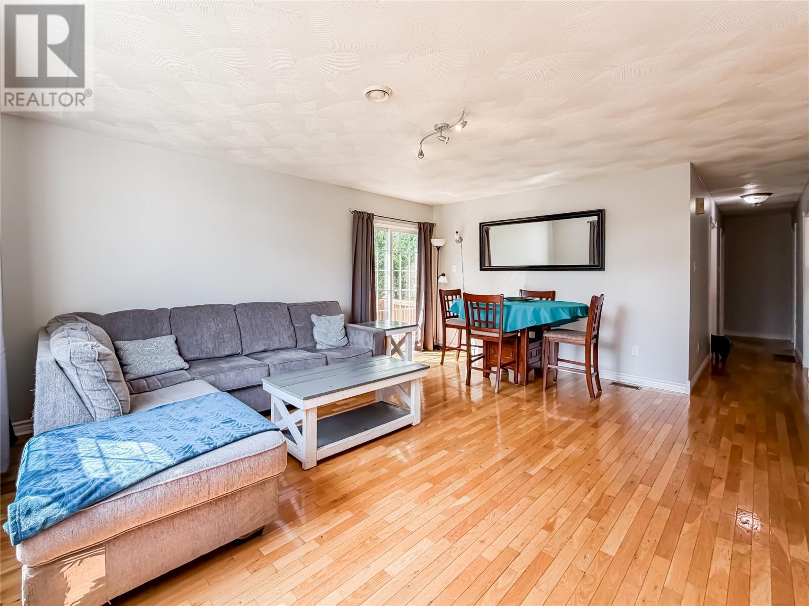 Main floor living room - 100A Main Road, Lewin'S Cove, NL