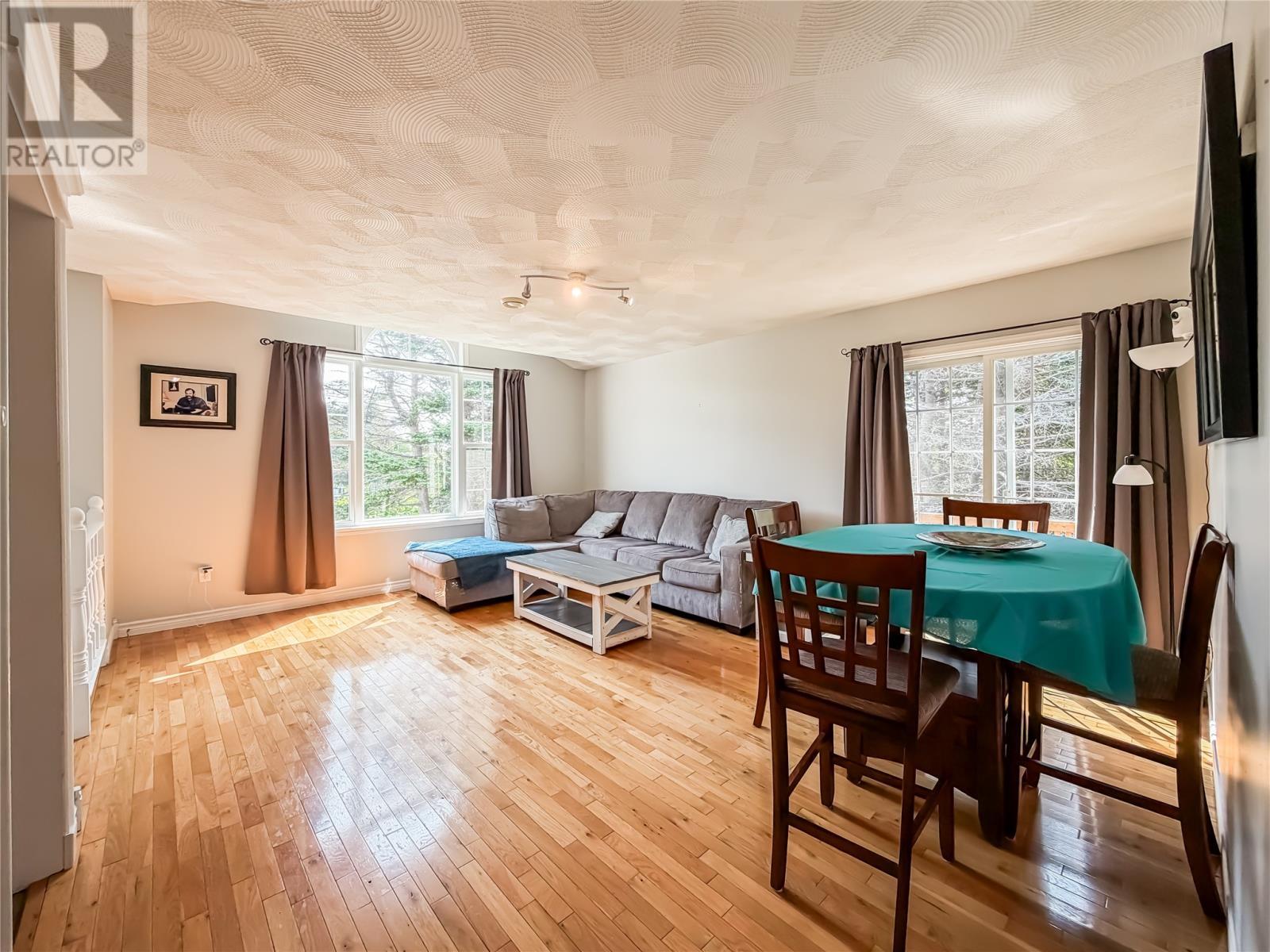 Main floor living room - 100A Main Road, Lewin'S Cove, NL