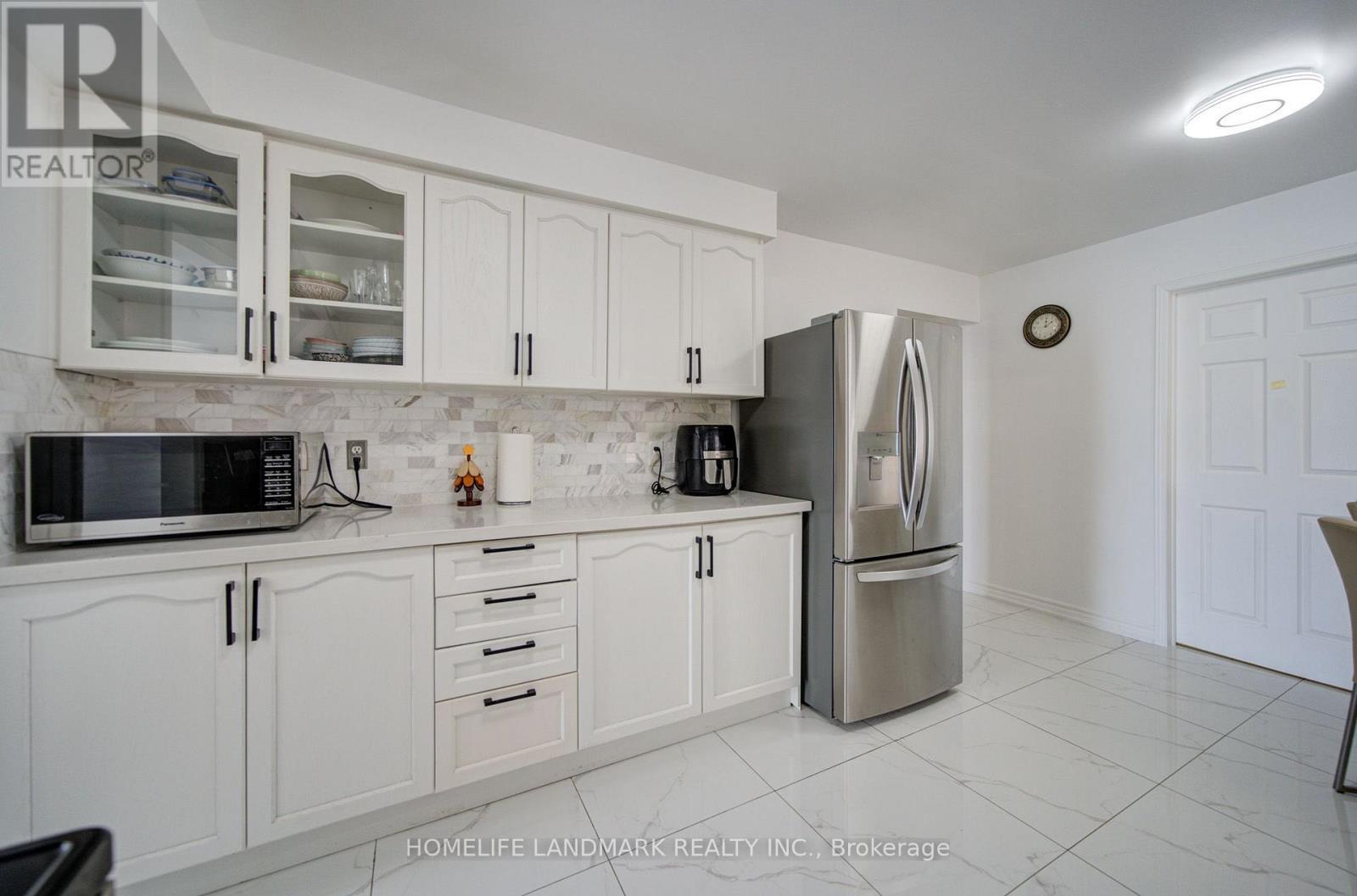 65 Shepton Way, Toronto, ON