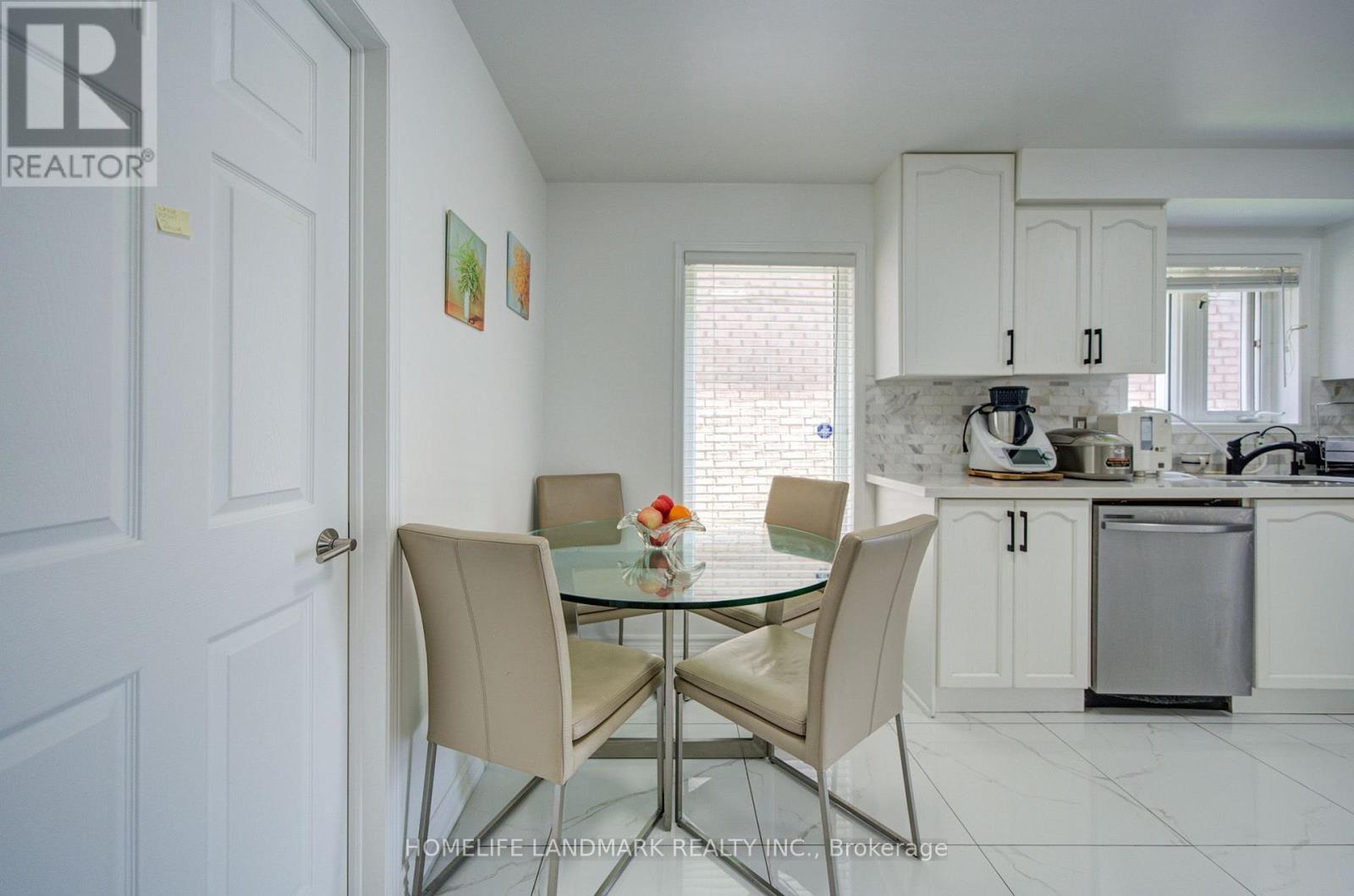 65 Shepton Way, Toronto, ON