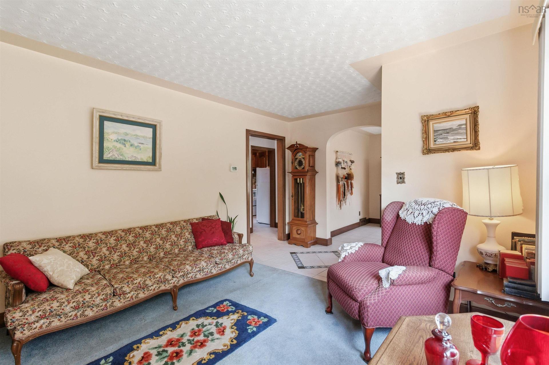 5 Richards Drive, Dartmouth, NS