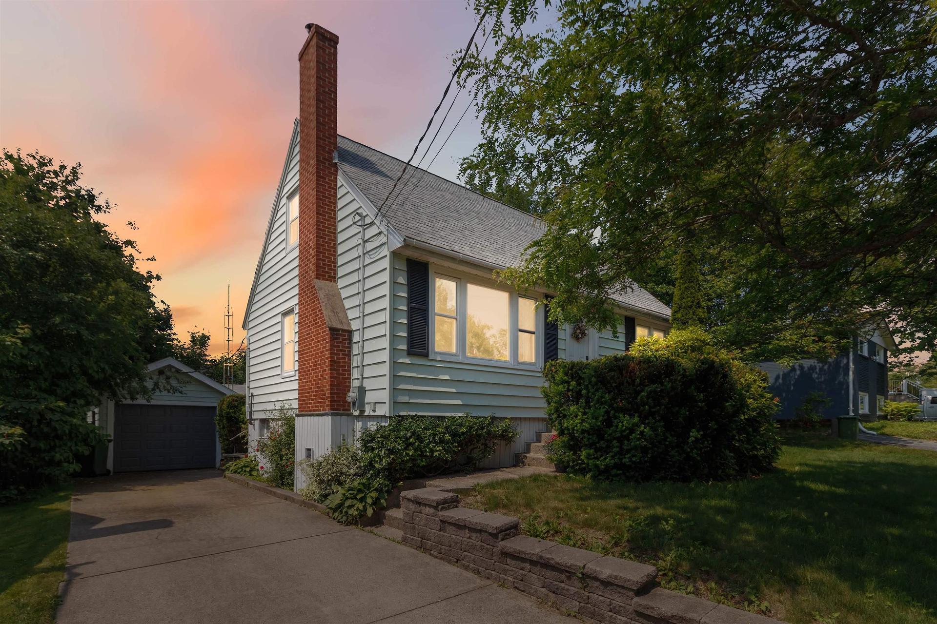 5 Richards Drive, Dartmouth, NS