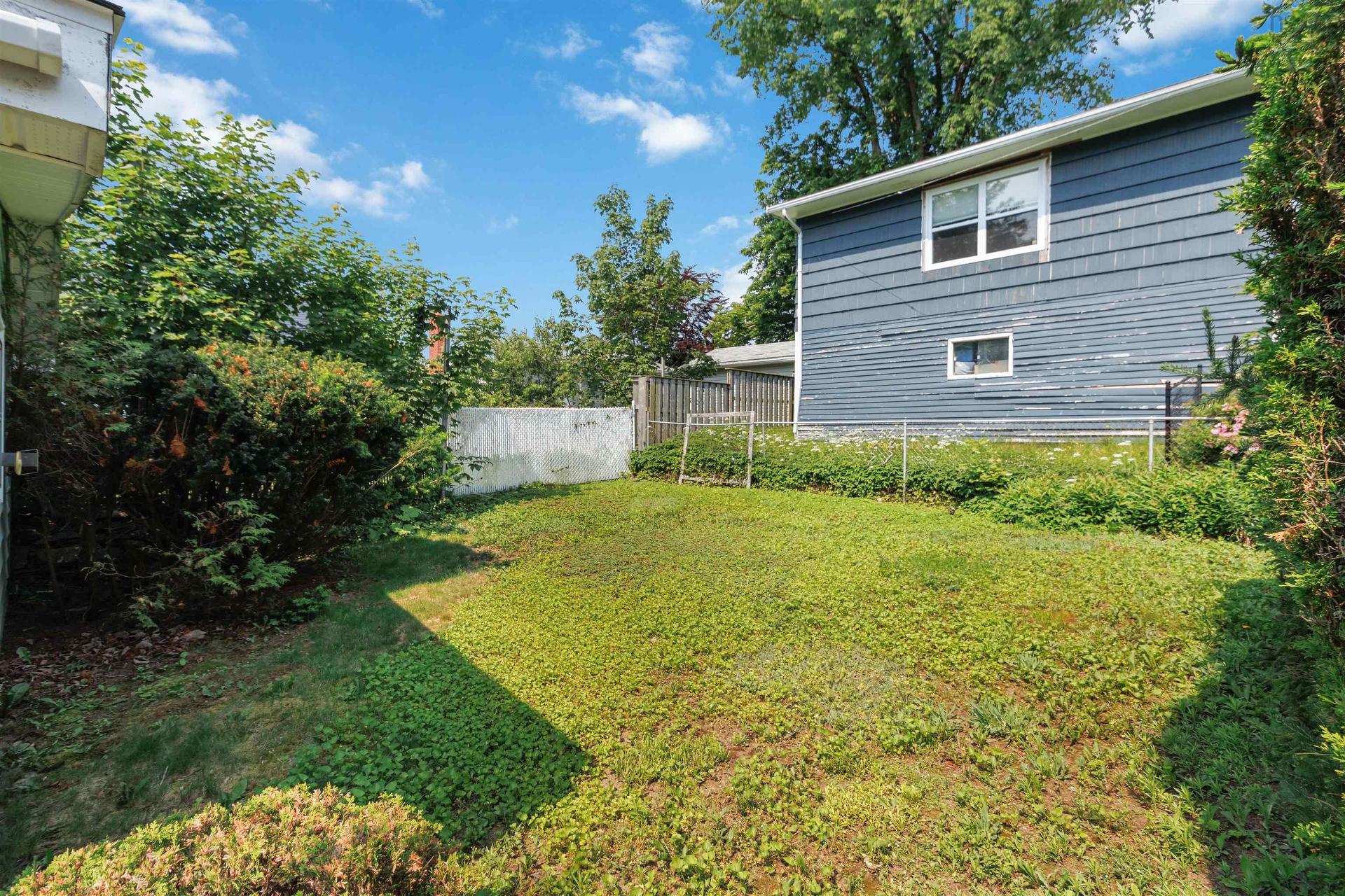 5 Richards Drive, Dartmouth, NS