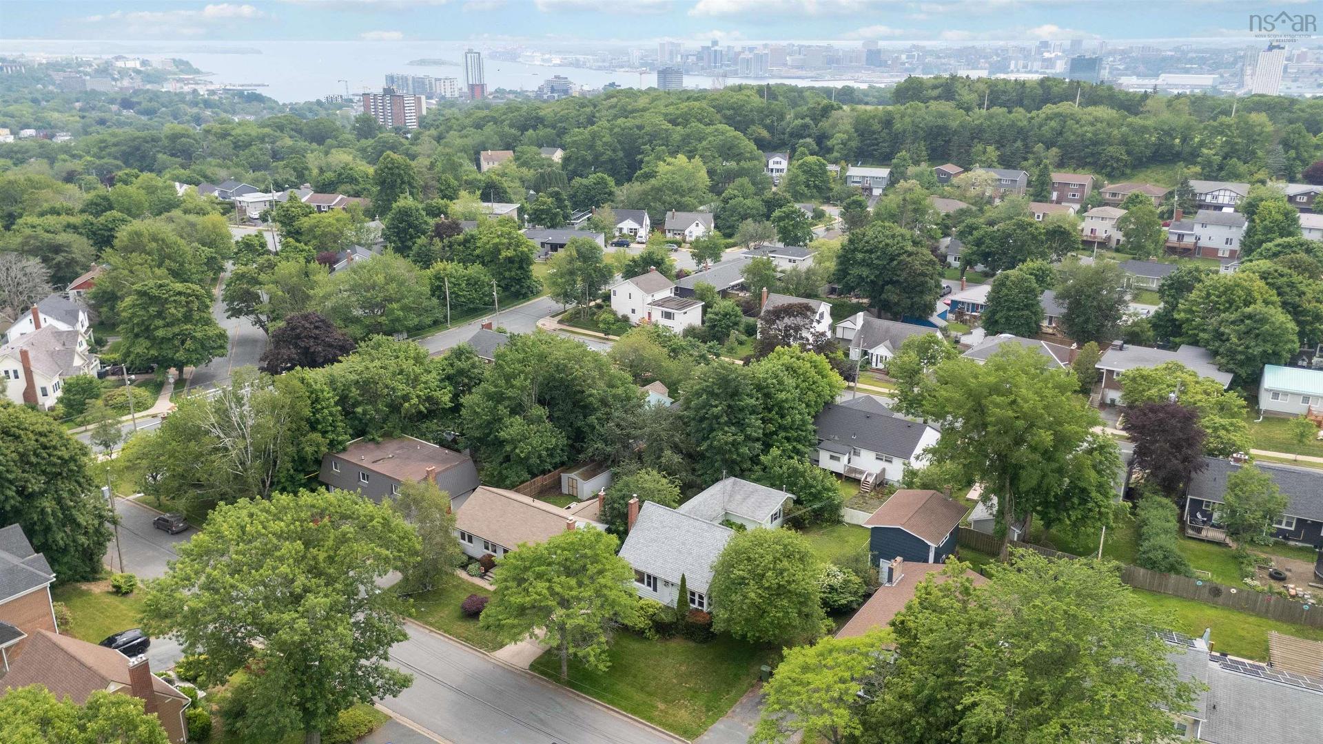5 Richards Drive, Dartmouth, NS