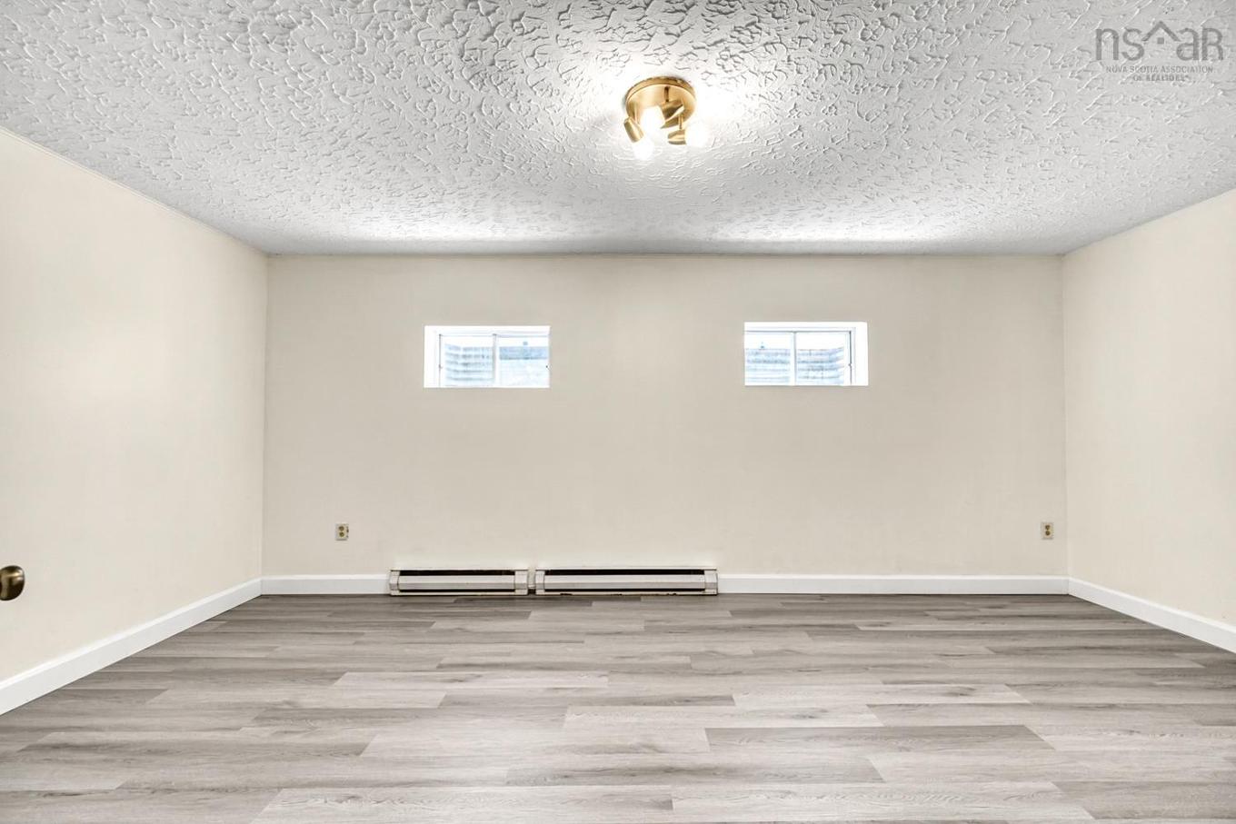 48 Regal Road, Dartmouth, NS - Indoor Photo Showing Other Room