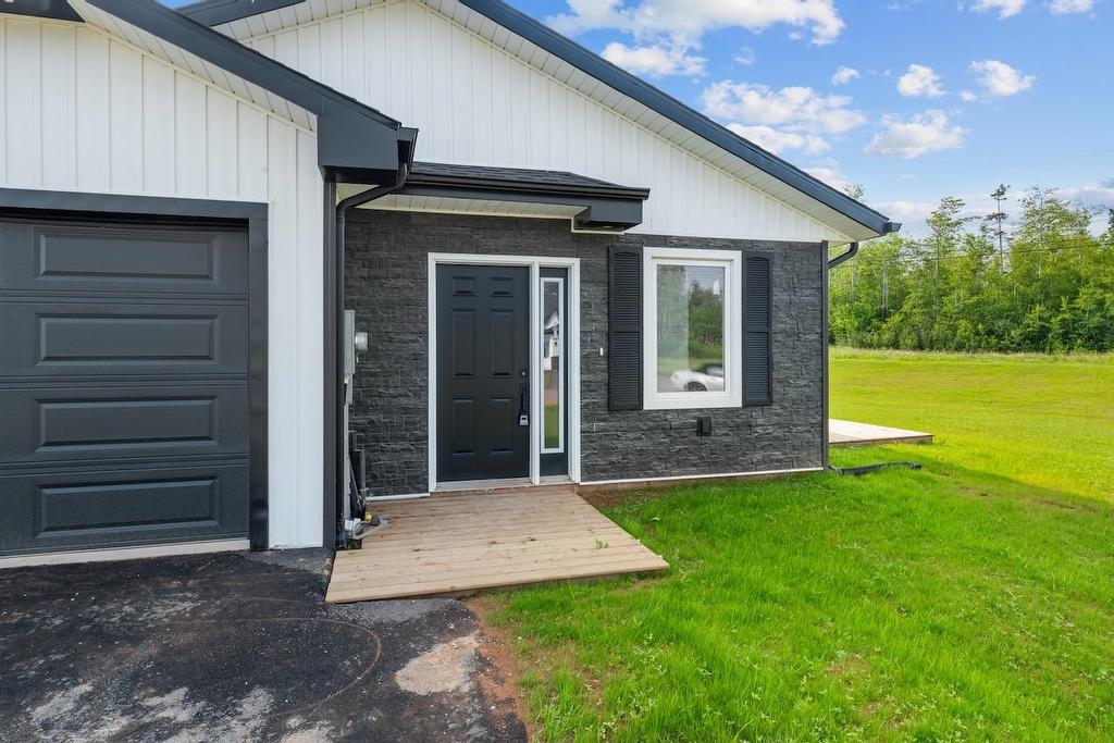 2 Balderston Court, Stratford, PE