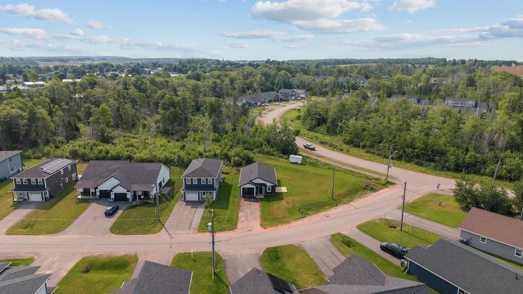 2 Balderston Court, Stratford, PE