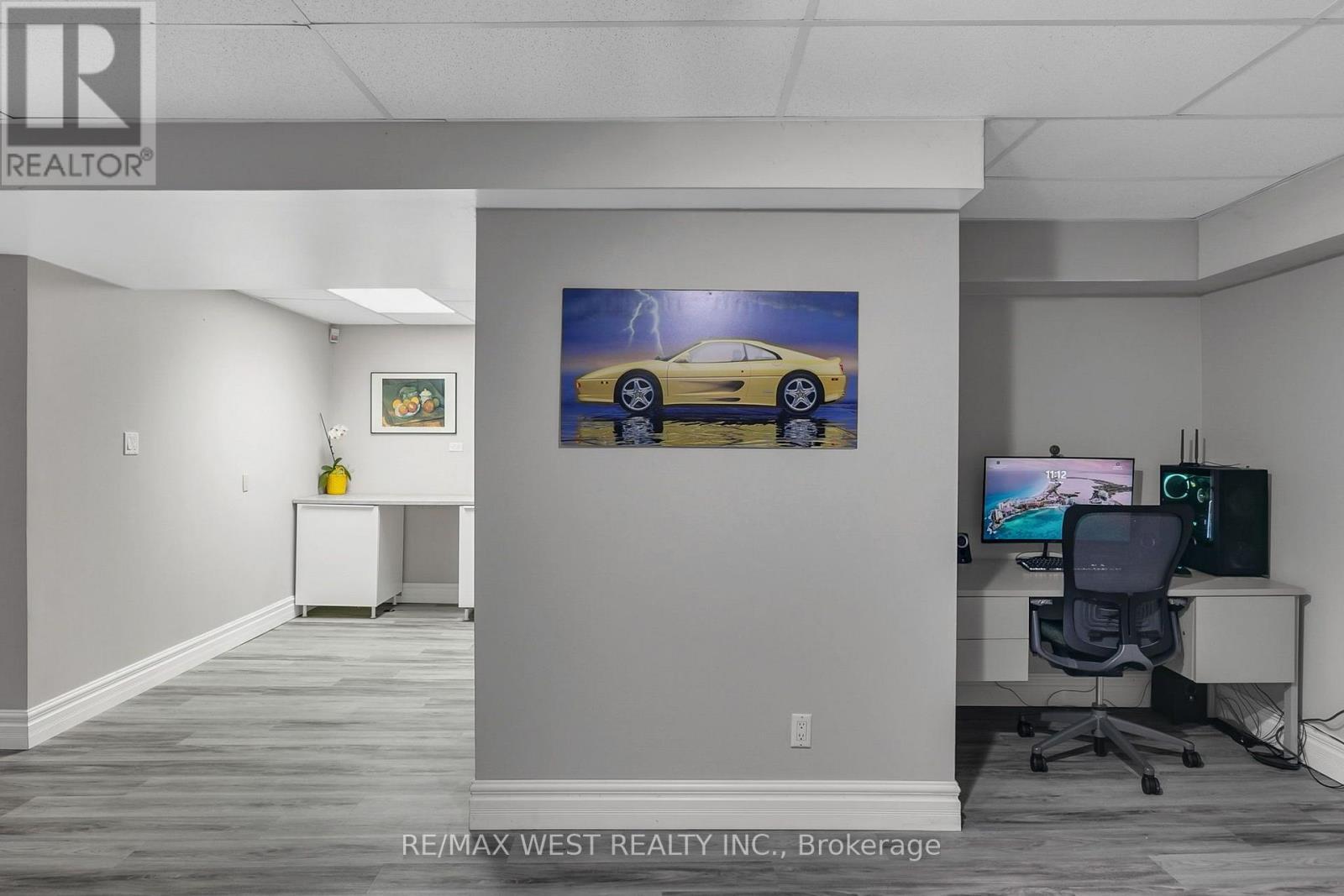 930 Maramis Court, Mississauga, ON