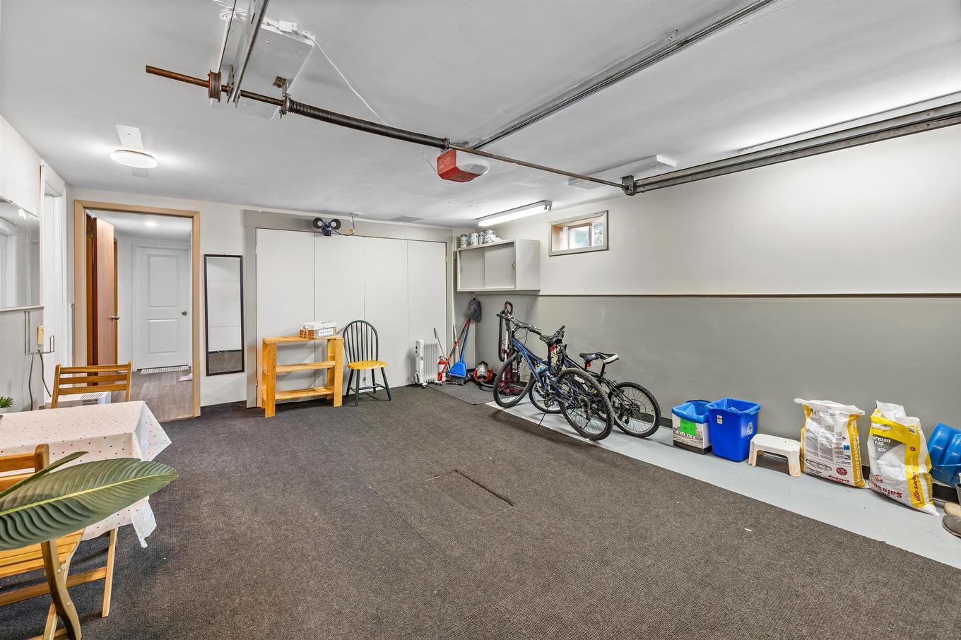 21 Kirkwood Drive, Charlottetown, PE - Indoor Photo Showing Garage