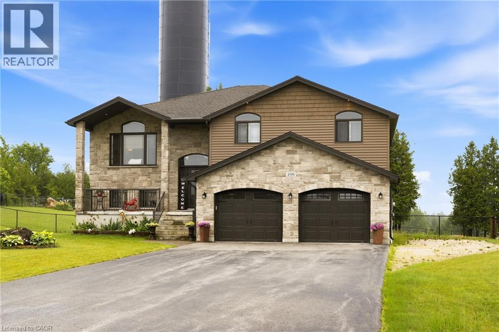 206 Meredith Way, Grey, ON - Outdoor With Facade