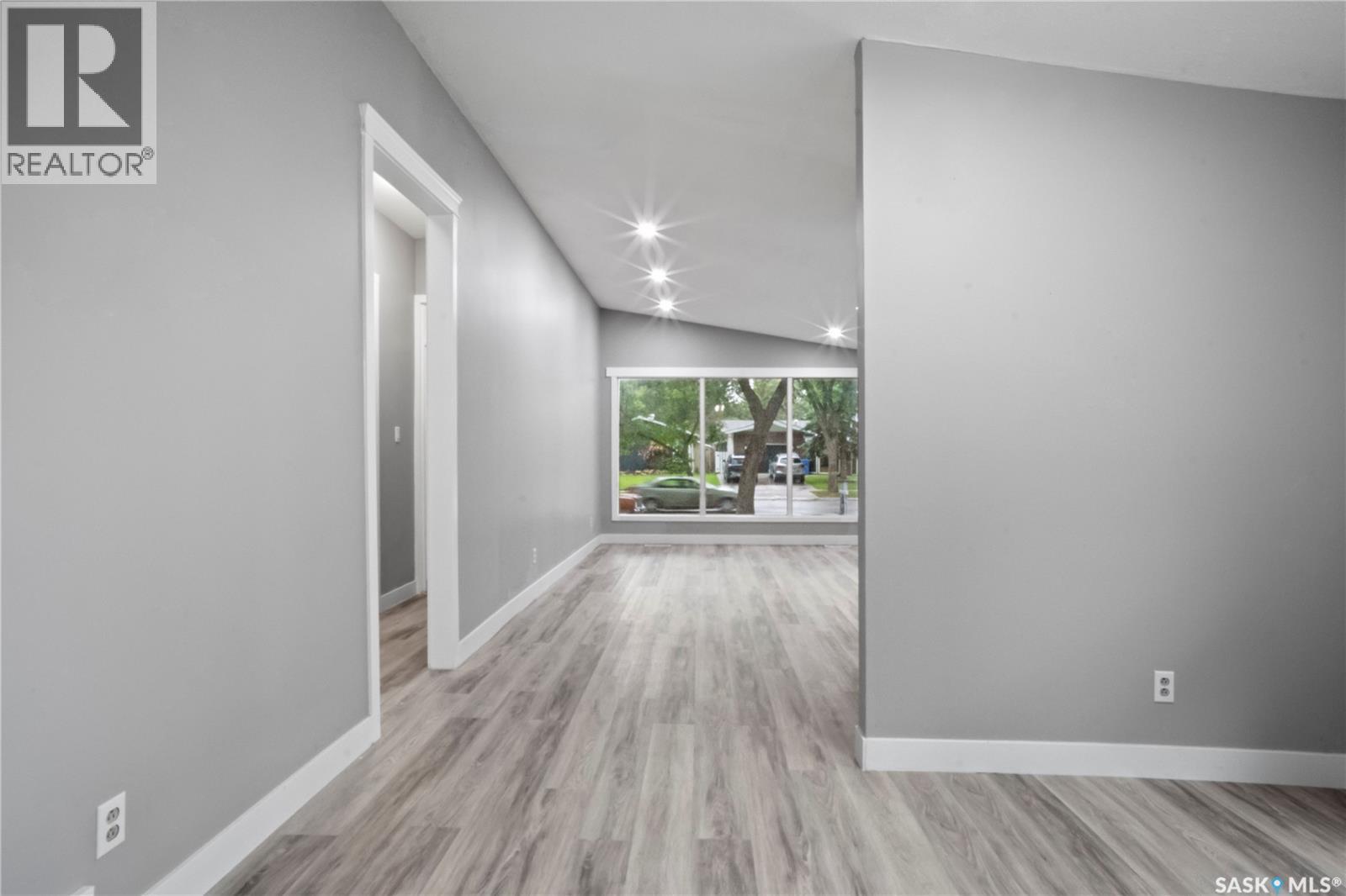 2905 Grant Road, Regina, SK