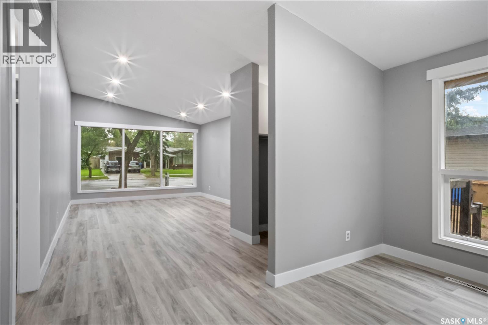 2905 Grant Road, Regina, SK