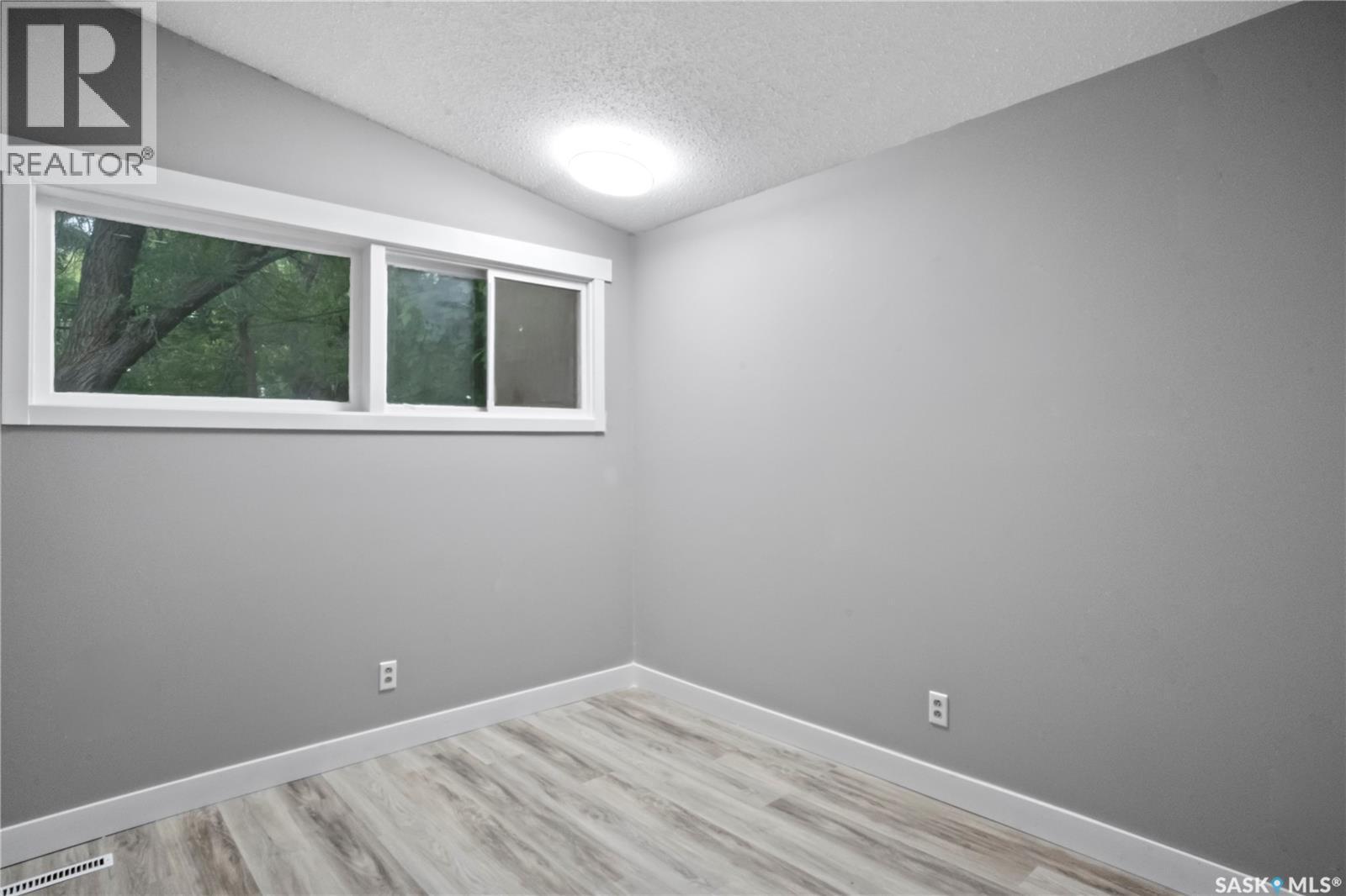 2905 Grant Road, Regina, SK