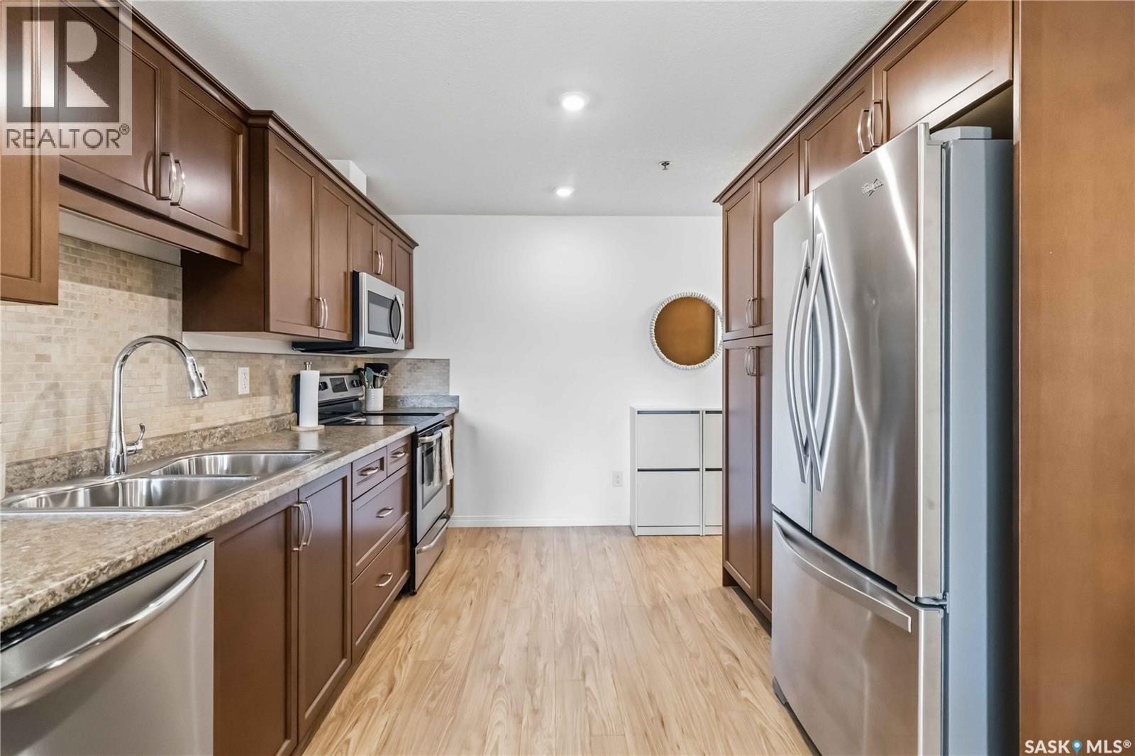 4117 108 Willis Crescent, Saskatoon, SK
