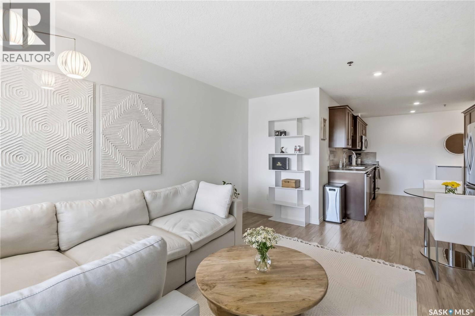 4117 108 Willis Crescent, Saskatoon, SK