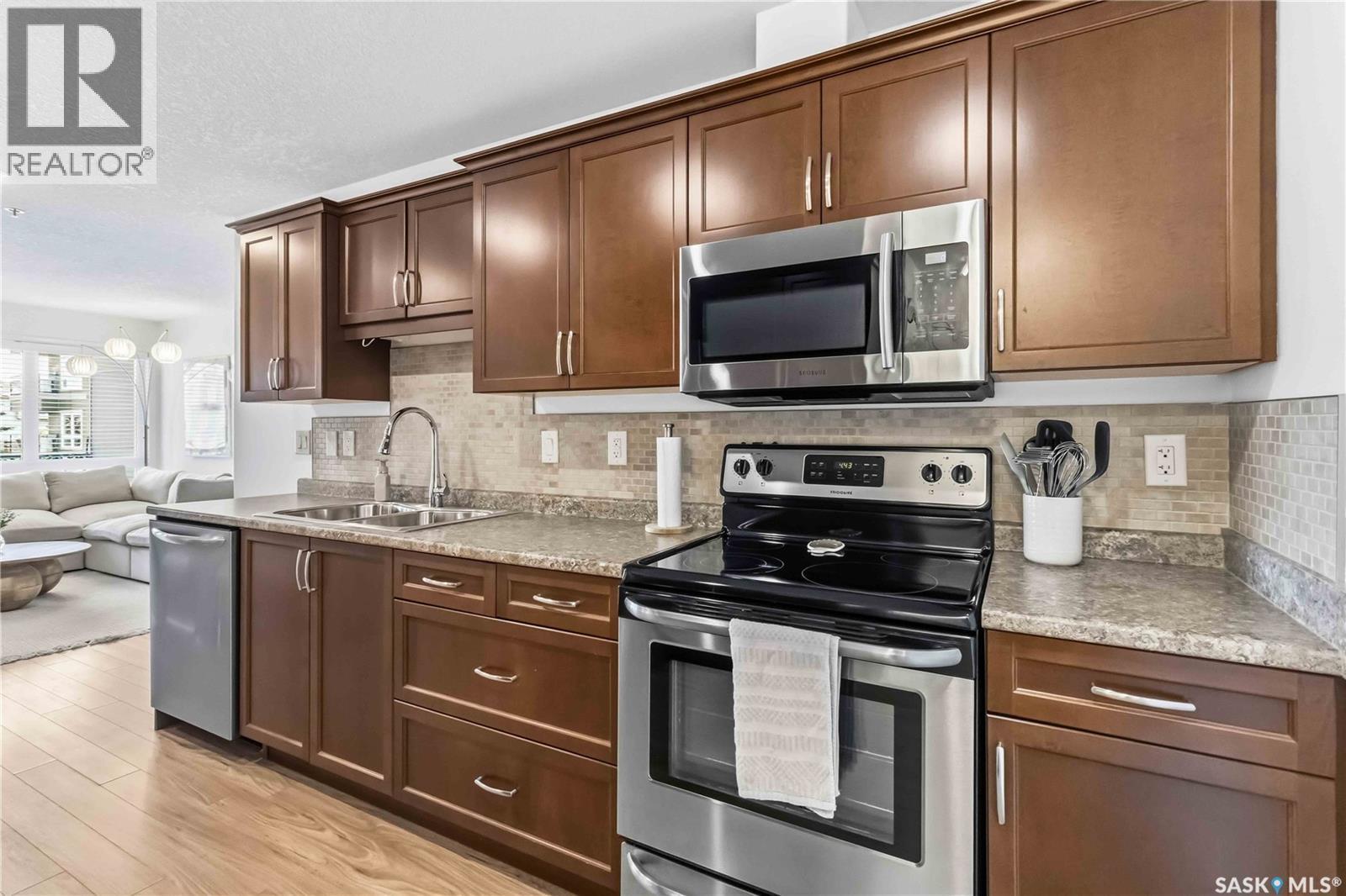 4117 108 Willis Crescent, Saskatoon, SK