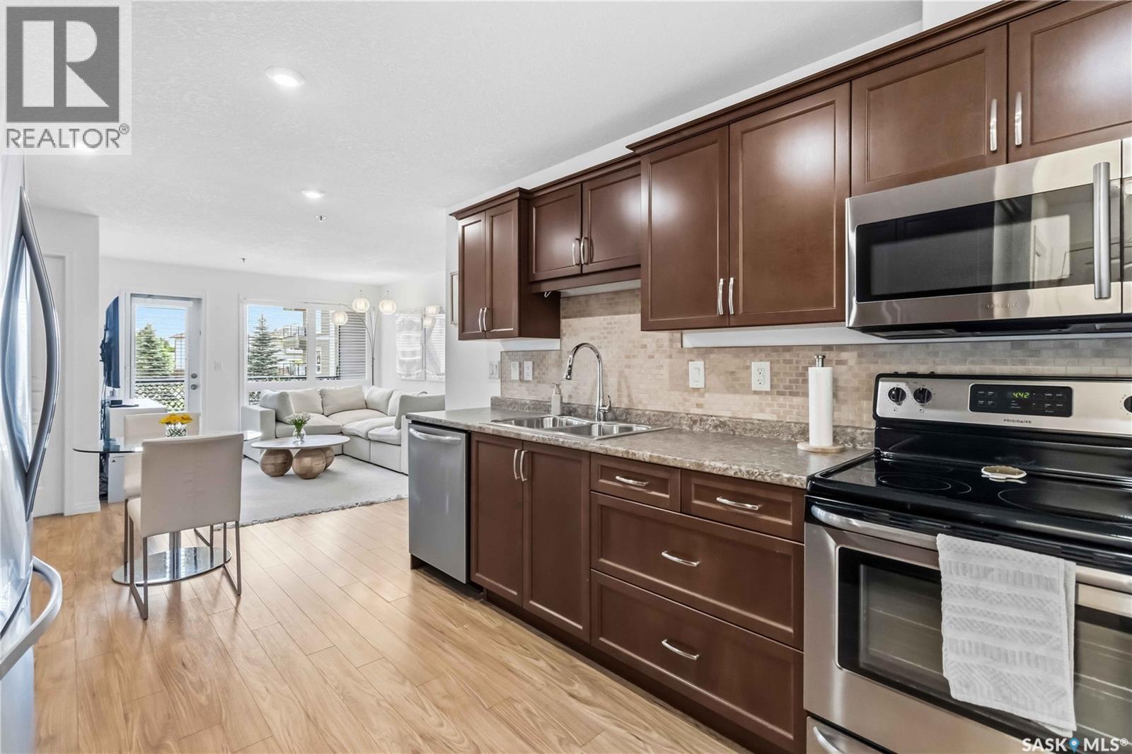 4117 108 Willis Crescent, Saskatoon, SK