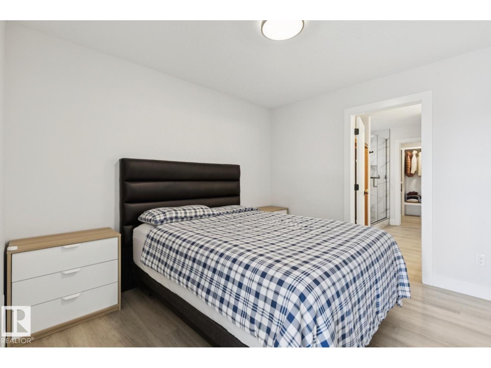 9751 223 St Nw, Edmonton, AB