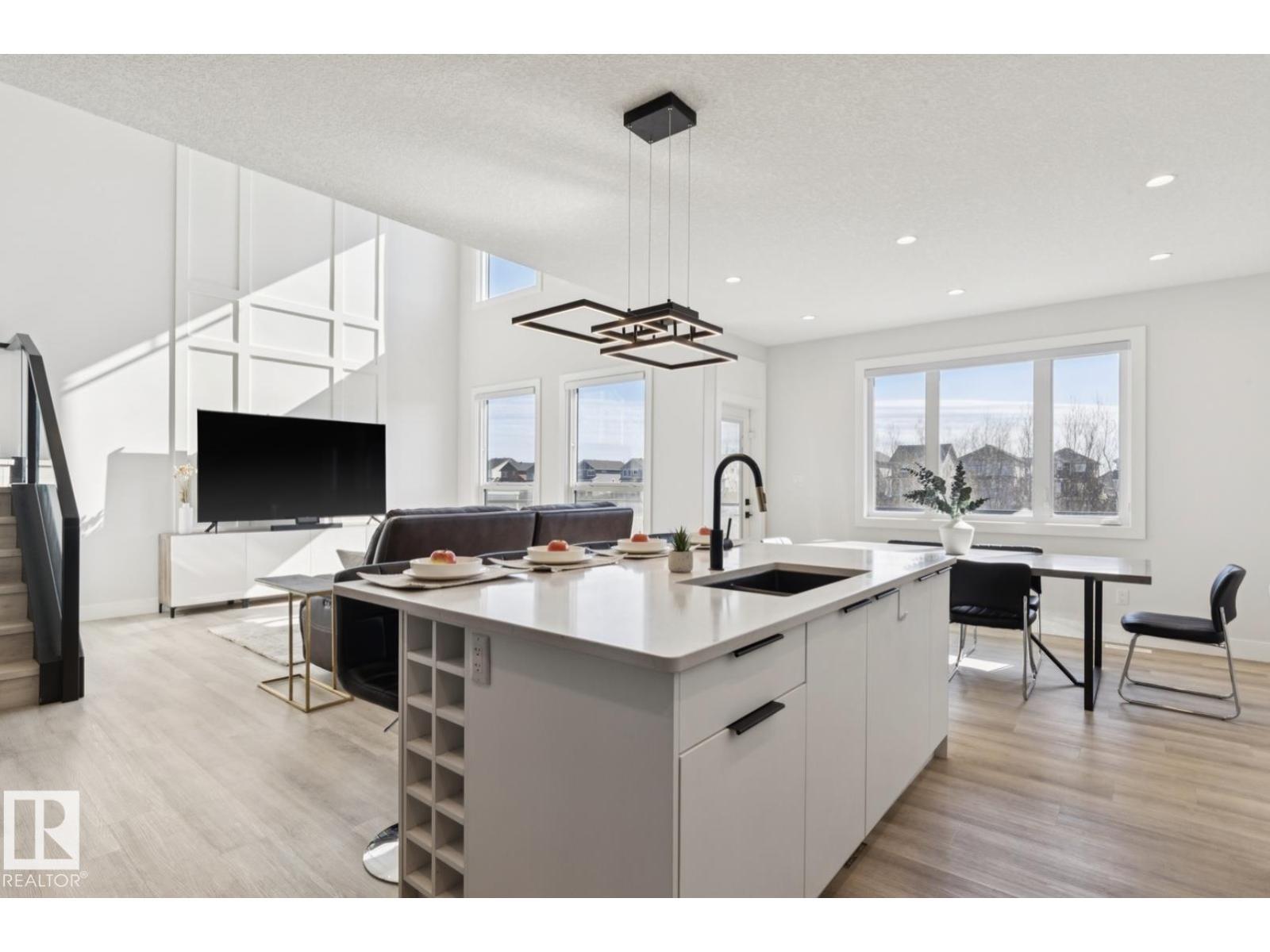 9751 223 St Nw, Edmonton, AB