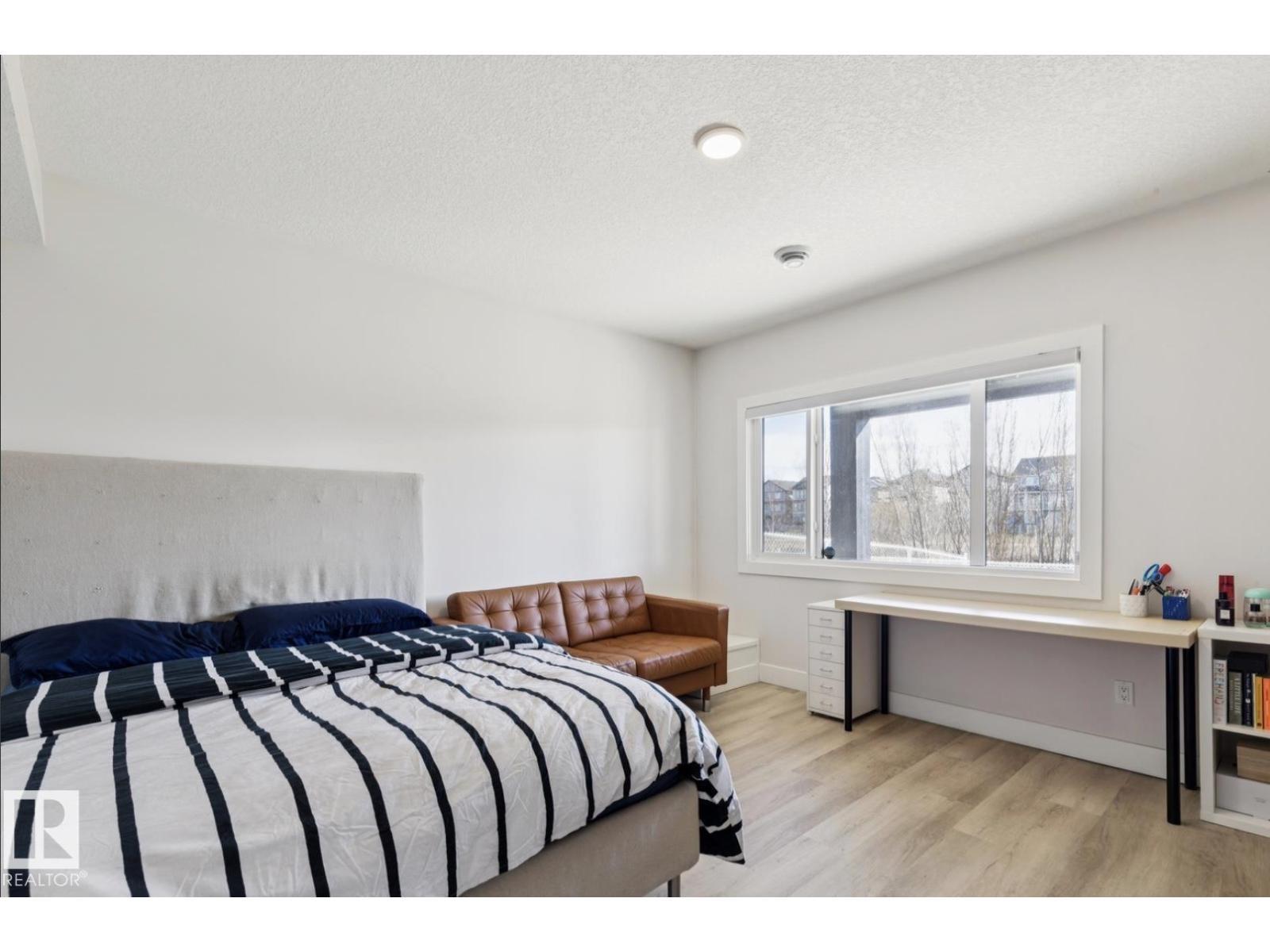 9751 223 St Nw, Edmonton, AB