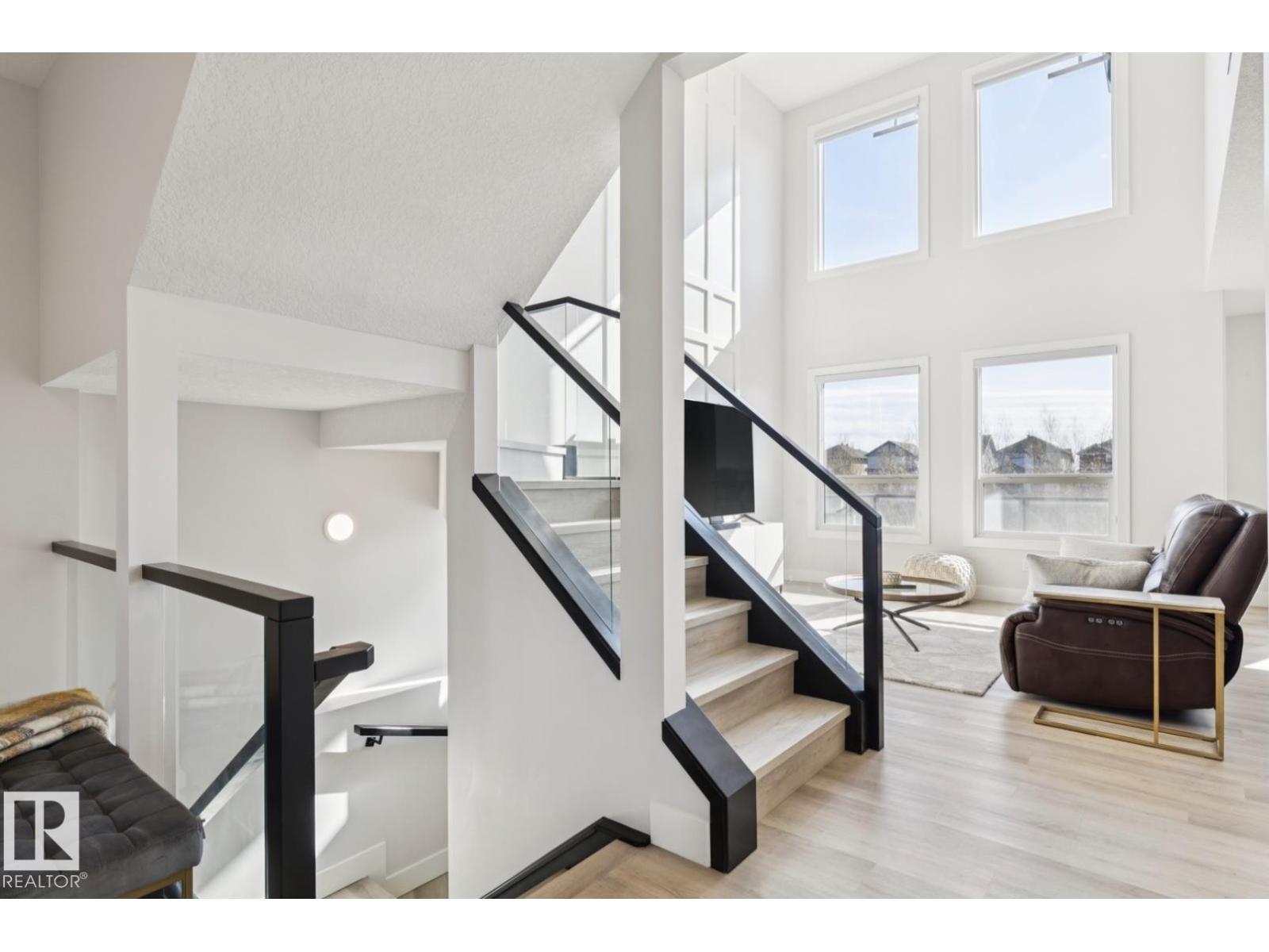 9751 223 St Nw, Edmonton, AB