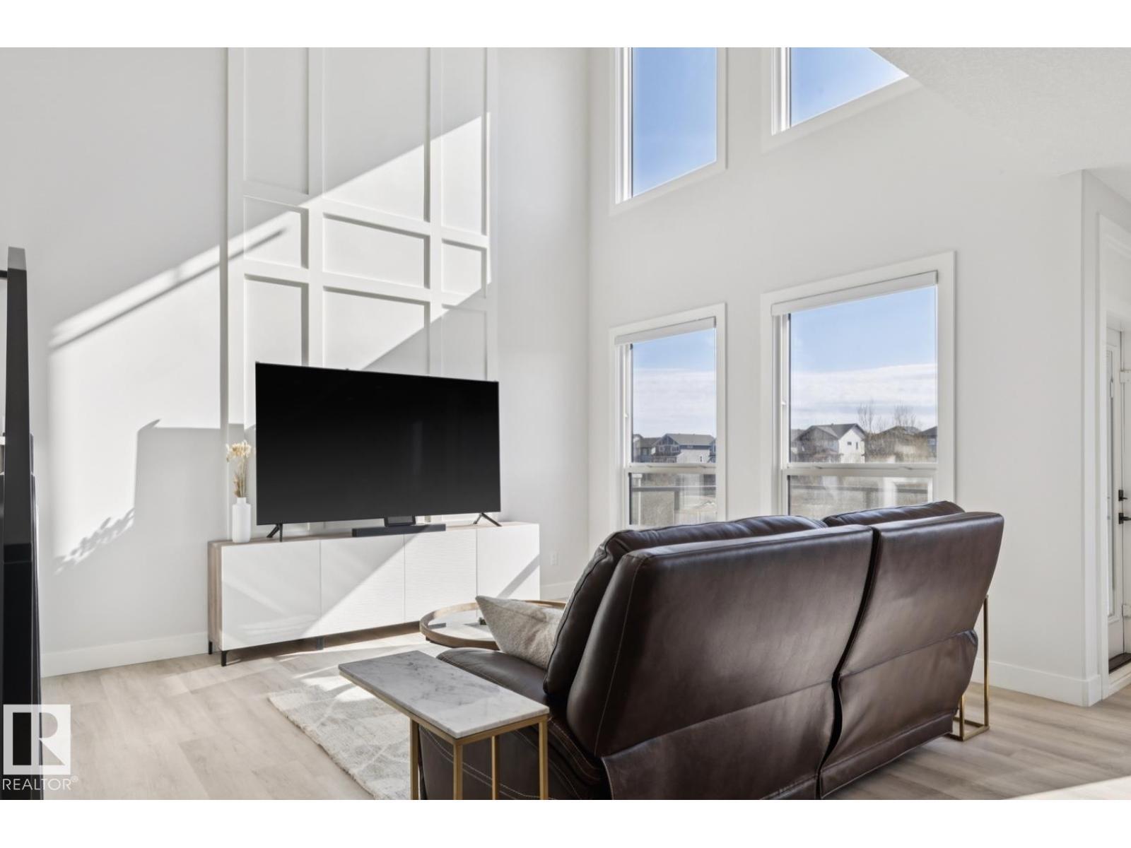 9751 223 St Nw, Edmonton, AB