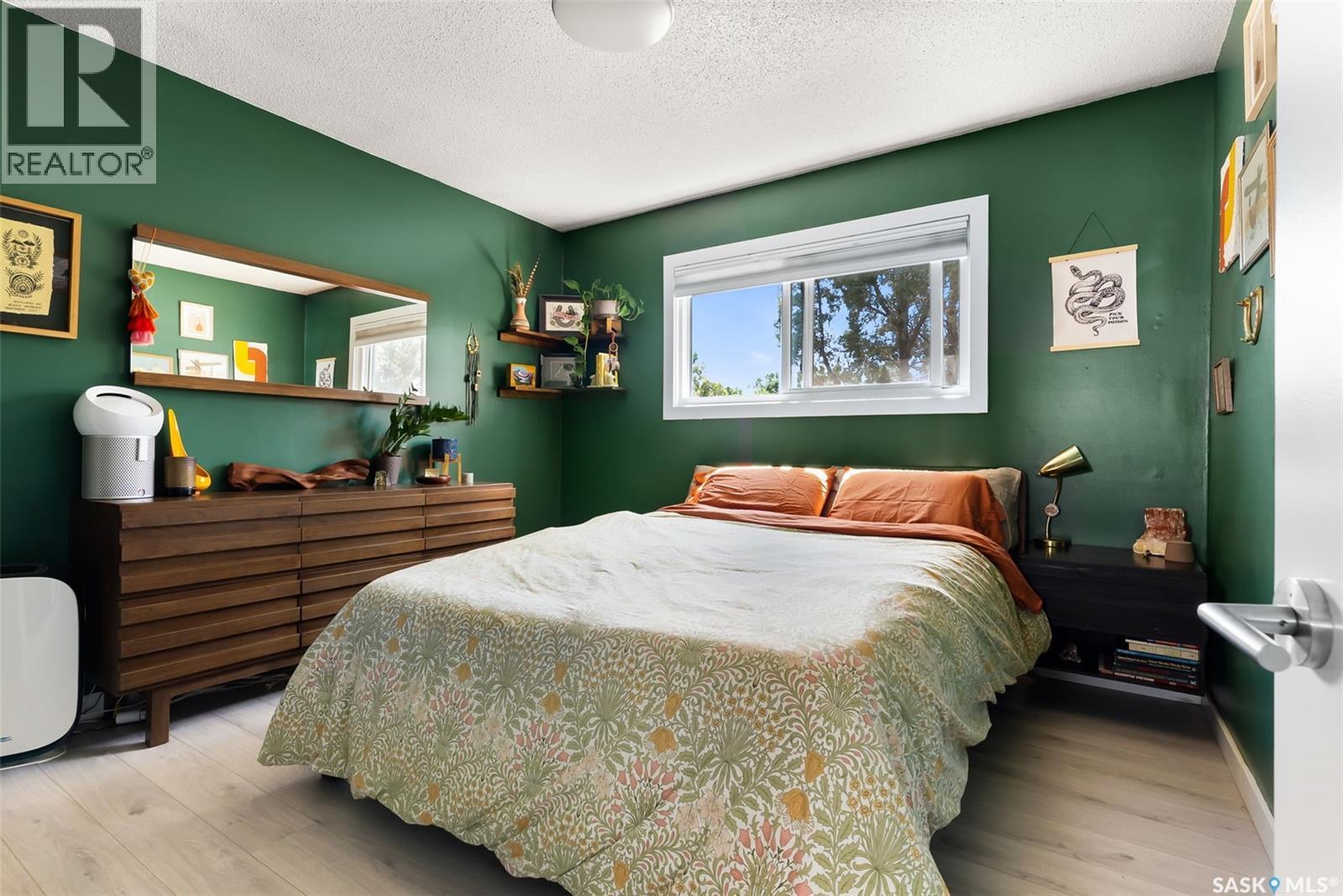 108 Douglas Avenue E, Regina, SK