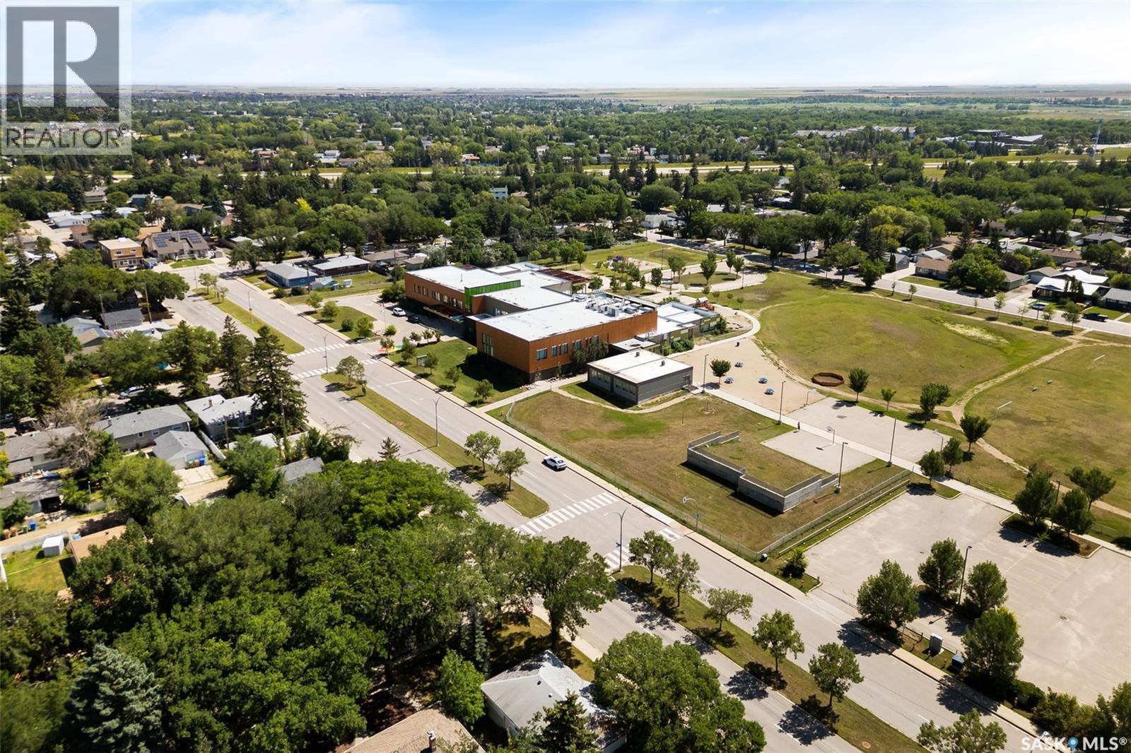 108 Douglas Avenue E, Regina, SK