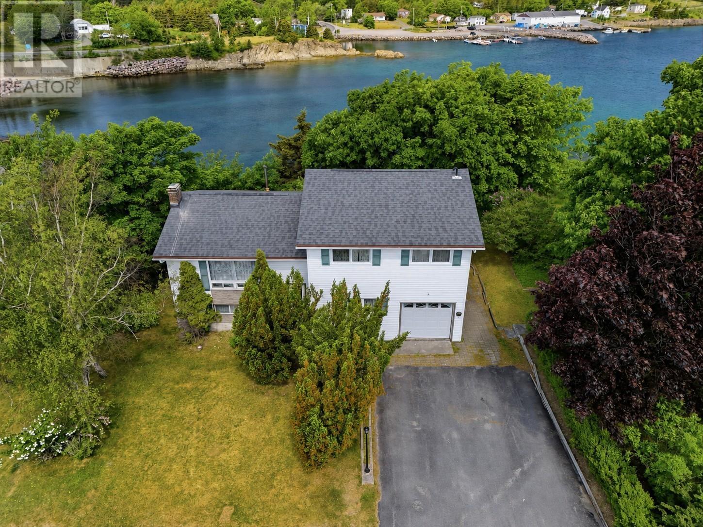 288 Conception Bay Highway, Harbour Main, NL