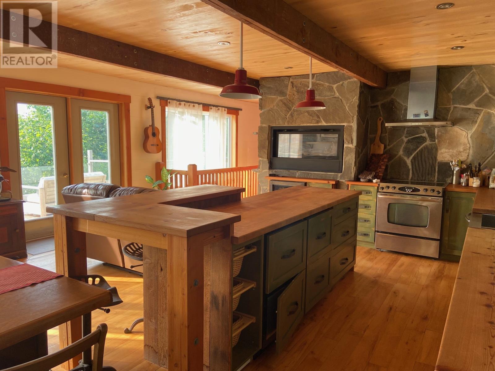 11 Brookside Avenue, Corner Brook, NL
